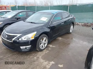 2014 Nissan Altima SL with VIN 1N4AL3AP5EN211669, listed as a IAAI auction lot 41698563 with 116,612 mi miles and . Bid and sale history available at DreamBid. Image 2.