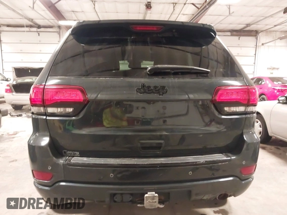 2017 Jeep Grand Cherokee Laredo with VIN 1C4RJFAG7HC886394, listed as a IAAI auction lot 40914121 with 66,895 mi miles. Bid and sale history available at carsss.com. Image 17.
