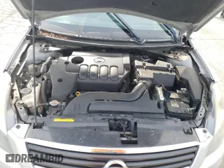 2009 Nissan Altima 2.5 S with VIN 1N4AL21E69N453854, listed as a Copart auction lot 52053095 with 101,211 mi miles and Salvage Title. Bid and sale history available at carsss.com. Image 11.
