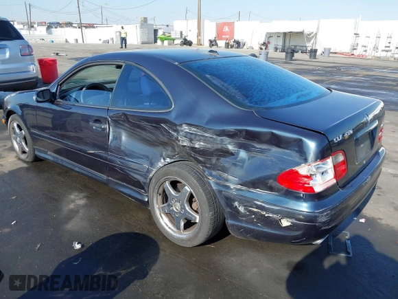 2002 Mercedes-Benz CLK 320/430 with VIN WDBLJ70G92T093794, listed as a IAAI auction lot 41239094 with 237,286 mi miles and . Bid and sale history available at DreamBid. Image 3.