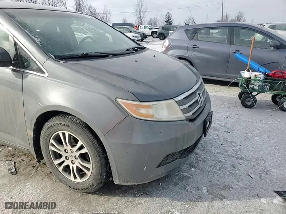 2011 Honda Odyssey EX-L with VIN 5FNRL5H63BB009221, listed as a Copart auction lot 44404405 with 238,910 mi miles and Salvage Title. Bid and sale history available at carsss.com. Image 12.