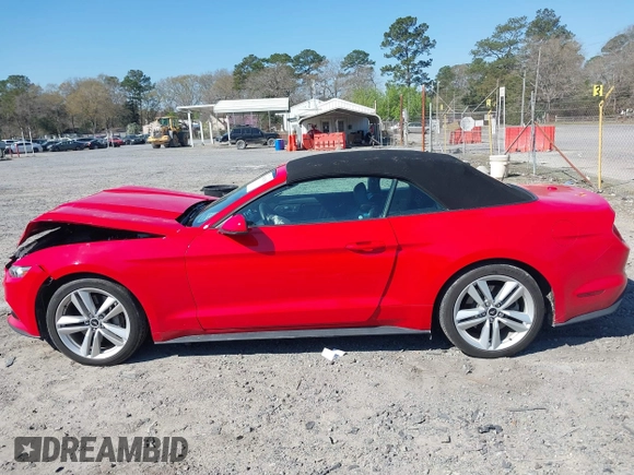 2015 Ford Mustang EcoBoost Premium z VIN 1FATP8UH1F5360984, wystawiony jako IAAI lot #41842901 z przebiegiem 87 773 mil mil oraz . Historia ofert i sprzedaży dostępna na DreamBid. Obrazek 13.
