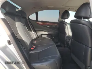 2008 Lexus LS 460 z VIN JTHBL46F785065105, wystawiony jako Copart lot #66089815 z przebiegiem 83 023 mil mil oraz Czysty tytuł • Clean title. Historia ofert i sprzedaży dostępna na DreamBid. Obrazek 10.