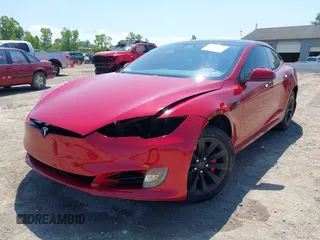 2017 Tesla Model S 100D with VIN 5YJSA1E46HF183568, listed as a IAAI auction lot 42626561 with 110,606 mi miles and . Bid and sale history available at DreamBid. Image 20.