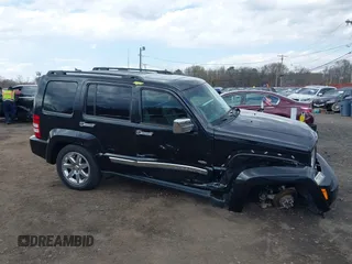 2012 Jeep Liberty Sport z VIN 1C4PJMAK6CW176717, wystawiony jako IAAI lot #42029786 z przebiegiem 38 872 mil mil oraz . Historia ofert i sprzedaży dostępna na DreamBid. Obrazek 17.