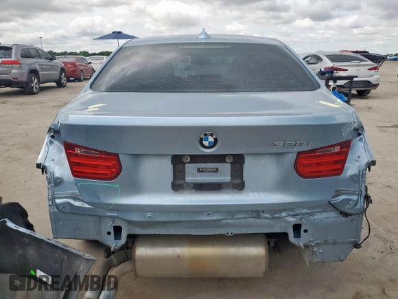 2015 BMW 3 Series 328i with VIN WBA3A5C51FF453710, listed as a Copart auction lot 58713295 with 186,395 mi miles and Salvage title. Bid and sale history available at DreamBid. Image 6.