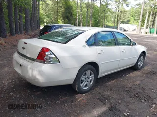 2008 Chevrolet Impala LS with VIN 2G1WB58N489210161, listed as a IAAI auction lot 42204983 with 122,667 mi miles and . Bid and sale history available at DreamBid. Image 4.