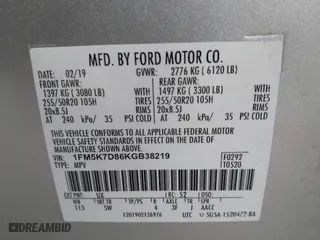 2019 Ford Explorer XLT with VIN 1FM5K7D86KGB38219, listed as a IAAI auction lot 41649954 with 65,997 mi miles. Bid and sale history available at carsss.com. Image 9.