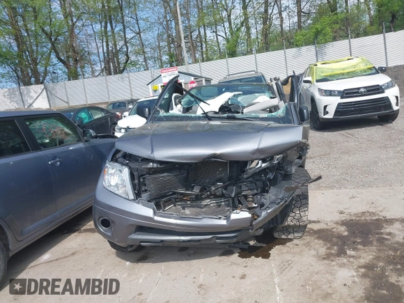 2019 Nissan Frontier SV z VIN 1N6AD0EVXKN775745, wystawiony jako IAAI lot #42221585 z przebiegiem 124 776 mil mil oraz . Historia ofert i sprzedaży dostępna na DreamBid. Obrazek 12.
