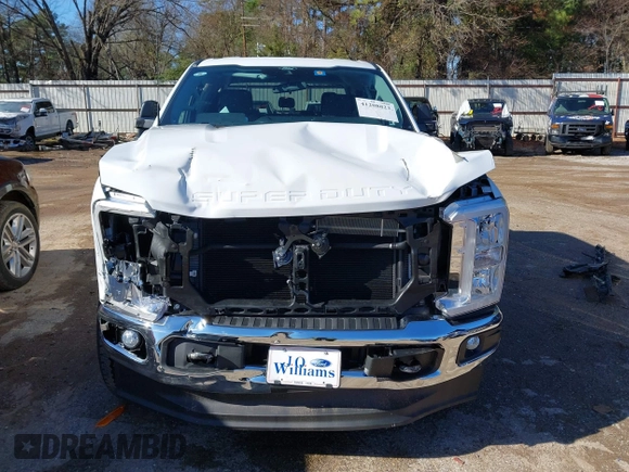 2024 Ford Super Duty F-250 SRW XL with VIN 1FT7W2BT4REF36126, listed as a IAAI auction lot 41208823 with 185 mi miles. Bid and sale history available at carsss.com. Image 12.