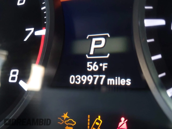 2018 Acura ILX z VIN 19UDE2F3XJA005686, wystawiony jako IAAI lot #41734118 z przebiegiem 39 977 mil mil oraz . Historia ofert i sprzedaży dostępna na DreamBid. Obrazek 15.