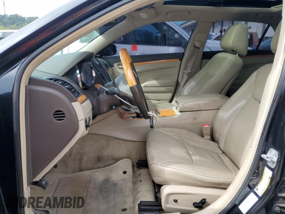2014 Chrysler 300 C with VIN 2C3CCAKG4EH260428, listed as a Copart auction lot 71877084 with 151,561 mi miles and Non Repairable. Bid and sale history available at carsss.com. Image 7.