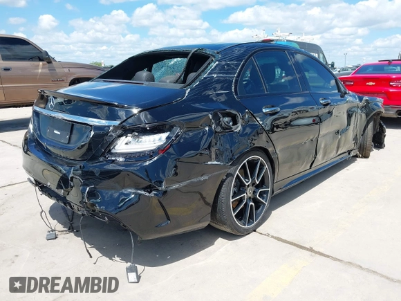 2019 Mercedes-Benz C 300 with VIN 55SWF8DB3KU301934, listed as a IAAI auction lot 42195040 with 58,816 mi miles and . Bid and sale history available at DreamBid. Image 4.