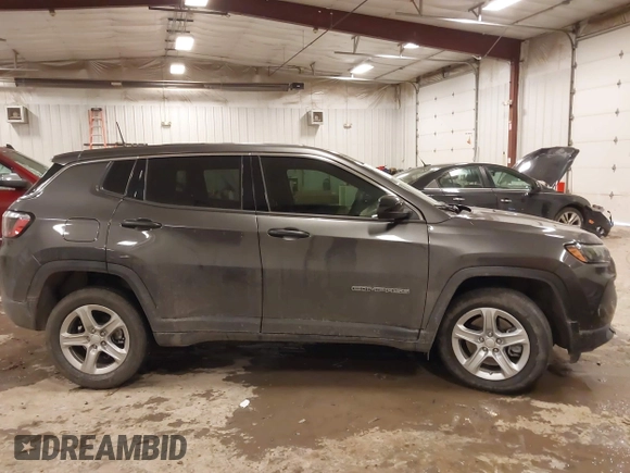 2023 Jeep Compass Sport with VIN 3C4NJDAN8PT531397, listed as a IAAI auction lot 41545093 with 9,915 mi miles and . Bid and sale history available at DreamBid. Image 13.