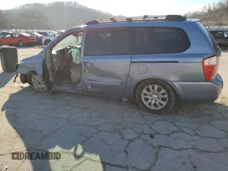 2008 Kia Sedona EX with VIN KNDMB233186246240, listed as a Copart auction lot 48360345 with 205,515 mi miles and Salvage Title. Bid and sale history available at carsss.com. Image 2.