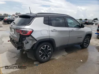 2020 Jeep Compass Trailhawk z VIN 3C4NJDDB7LT171728, wystawiony jako Copart lot #60919295 z przebiegiem 81 826 mil mil oraz Szkoda całkowita • Salvage title. Historia ofert i sprzedaży dostępna na DreamBid. Obrazek 3.