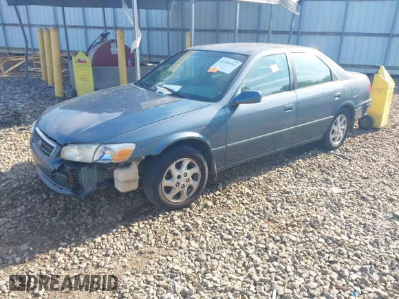2000 Toyota Camry CE z VIN JT2BG22K5Y0476098, wystawiony jako IAAI lot #42200385 z przebiegiem Nie podano mil oraz . Historia ofert i sprzedaży dostępna na DreamBid. Obrazek 2.