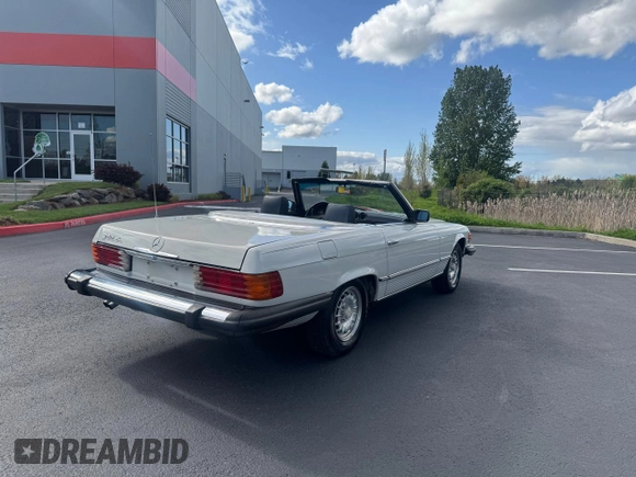1981 Mercedes-Benz 380 380SL with VIN WDBBA45A4BB003763, listed as a Copart auction lot 54276195 with 102,920 mi miles and Clean Title. Bid and sale history available at carsss.com. Image 4.
