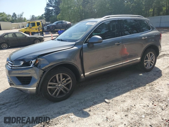 2016 Volkswagen Touareg Sport с VIN WVGEF9BP1GD012594, выставлен на аукционе Copart как лот 52438305 с пробегом 125 204 миль миль и Списание • Salvage title. История ставок и продаж доступна на DreamBid. Изображение 1.