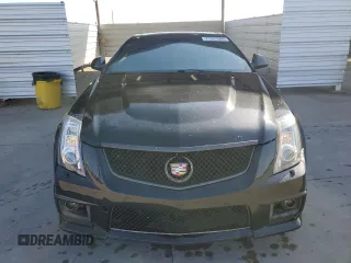 2014 Cadillac CTS-V z VIN 1G6DV1EP0E0109258, wystawiony jako Copart lot #77531994 z przebiegiem 74 808 mil mil oraz Szkody całkowita. Historia ofert i sprzedaży dostępna na DreamBid. Obrazek 5.