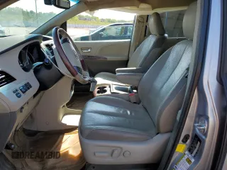 2012 Toyota Sienna XLE with VIN 5TDDK3DC5CS044711, listed as a Copart auction lot 58189195 with 112,172 mi miles and Salvage title. Bid and sale history available at DreamBid. Image 7.