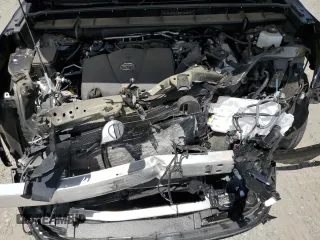 2022 Toyota Highlander XLE z VIN 5TDHZRBH0NS202972, wystawiony jako Copart lot #56211025 z przebiegiem 29 021 mil mil oraz Szkoda całkowita • Salvage title. Historia ofert i sprzedaży dostępna na DreamBid. Obrazek 12.