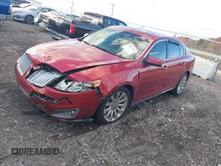 2010 Lincoln MKS с VIN 1LNHL9DR0AG603493, выставлен на аукционе IAAI как лот 40913114 с пробегом 215 927 миль миль и . История ставок и продаж доступна на DreamBid. Изображение 2.