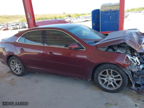 2015 Chevrolet Malibu LT with VIN 1G11C5SL0FF258582, listed as a IAAI auction lot 41770803 with 195,628 mi miles. Bid and sale history available at carsss.com. Image 13.