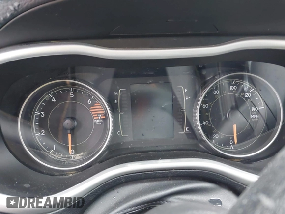2016 Jeep Cherokee Sport with VIN 1C4PJMAB8GW120767, listed as a IAAI auction lot 41466290 with 1 mi miles. Bid and sale history available at carsss.com. Image 7.