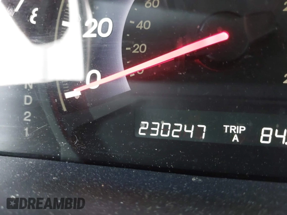 2005 Honda Odyssey EX with VIN 5FNRL38495B004614, listed as a IAAI auction lot 42128185 with 230,247 mi miles. Bid and sale history available at carsss.com. Image 7.