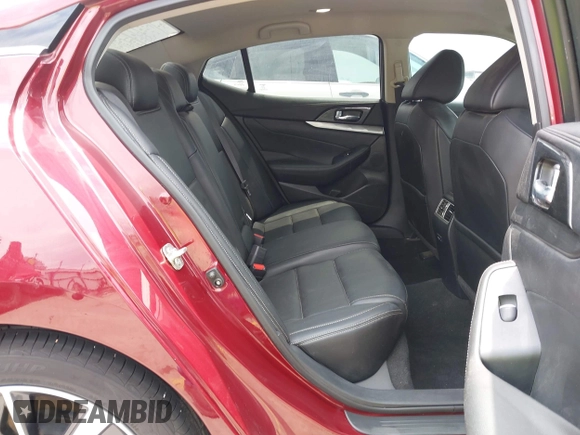2020 Nissan Maxima SV with VIN 1N4AA6CV3LC386062, listed as a IAAI auction lot 42132959 with 40,098 mi miles and . Bid and sale history available at DreamBid. Image 8.