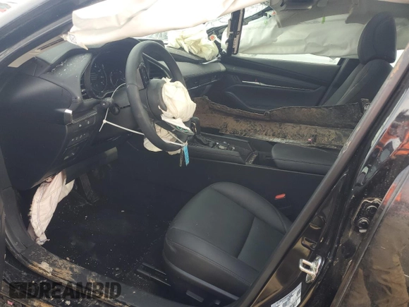 2024 Mazda 3 S Preferred with VIN 3MZBPACM2RM436753, listed as a Copart auction lot 42566625 with 5,566 mi miles and Clean Title. Bid and sale history available at DreamBid. Image 7.