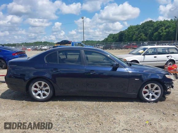 2007 BMW 5 Series 550i z VIN WBANB53527CP07563, wystawiony jako IAAI lot #42423575 z przebiegiem 122 091 mil mil oraz . Historia ofert i sprzedaży dostępna na DreamBid. Obrazek 14.