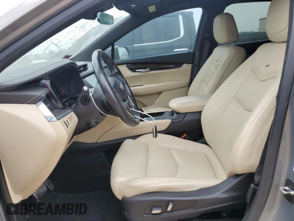 2019 Cadillac XT5 FWD with VIN 1GYKNARS9KZ107402, listed as a Copart auction lot 51352805 with 94,147 mi miles and Clean title. Bid and sale history available at DreamBid. Image 7.