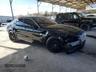 2018 Jaguar XE 20d Premium with VIN SAJAJ4FN2JCP18422, listed as a Copart auction lot 84240084 with 70,374 mi miles and Salvage Title. Bid and sale history available at carsss.com. Image 4.