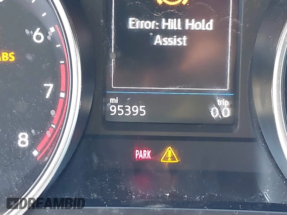 2018 Volkswagen Tiguan SEL with VIN 3VV3B7AX3JM064061, listed as a IAAI auction lot 41772564 with 95,395 mi miles and . Bid and sale history available at DreamBid. Image 15.