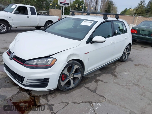 2015 Volkswagen Golf GTI SE with VIN 3VW5T7AU8FM086572, listed as a IAAI auction lot 41708044 with 186,150 mi miles. Bid and sale history available at carsss.com. Image 17.