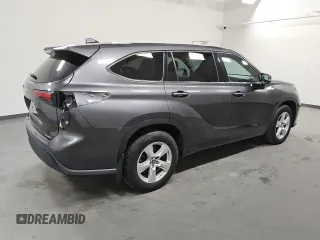 2021 Toyota Highlander L with VIN 5TDBZRBH3MS078040, listed as a Copart auction lot 53800765 with 39,141 mi miles and Clean title. Bid and sale history available at DreamBid. Image 3.