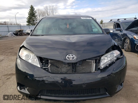 2016 Toyota Sienna LE AAS z VIN 5TDKK3DC7GS712022, wystawiony jako Copart lot #79108114 z przebiegiem 78 235 mil mil oraz Szkoda całkowita • Salvage title. Historia ofert i sprzedaży dostępna na DreamBid. Obrazek 5.