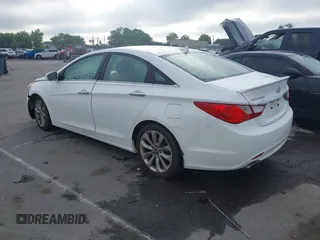 2013 Hyundai Sonata Limited z VIN 5NPEC4AC9DH802858, wystawiony jako IAAI lot #42531348 z przebiegiem 274 621 mil mil oraz . Historia ofert i sprzedaży dostępna na DreamBid. Obrazek 3.