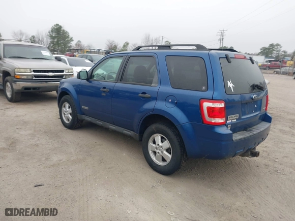 2008 Ford Escape XLT with VIN 1FMCU93Z38KD13961, listed as a IAAI auction lot 41798710 with 133,231 mi miles. Bid and sale history available at carsss.com. Image 3.