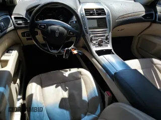 2017 Lincoln MKZ Reserve with VIN 3LN6L5F99HR666690, listed as a Copart auction lot 54652835 with 63,893 mi miles and Salvage title. Bid and sale history available at DreamBid. Image 8.