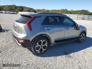 2023 Kia Niro SX Touring with VIN KNDCT3LE3P5083885, listed as a Copart auction lot 76116824 with 10,401 mi miles and Salvage Title. Bid and sale history available at carsss.com. Image 3.