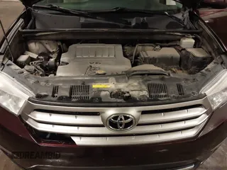2013 Toyota Highlander Limited with VIN 5TDDK3EH0DS273650, listed as a IAAI auction lot 42488316 with 256,774 mi miles and . Bid and sale history available at DreamBid. Image 10.
