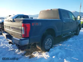 2019 Ford Super Duty F-250 SRW XL with VIN 1FT7W2B64KEC00573, listed as a IAAI auction lot 41360235 with 76,003 mi miles. Bid and sale history available at carsss.com. Image 4.