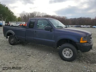 2000 Ford Super Duty F-250 XL with VIN 1FTNX21L6YED30679, listed as a Copart auction lot 49197165 with 339,493 mi miles and Salvage Title. Bid and sale history available at carsss.com. Image 4.