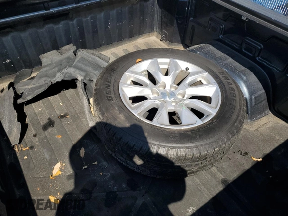 2021 Chevrolet Silverado 1500 Custom with VIN 1GCPWBEK7MZ289267, listed as a Copart auction lot 53317365 with 68,869 mi miles and Salvage Title. Bid and sale history available at DreamBid. Image 12.