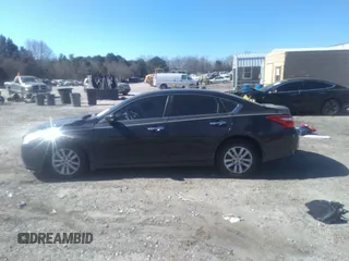 2016 Nissan Altima SR with VIN 1N4AL3AP3GC184535, listed as a IAAI auction lot 41696129 with 117,283 mi miles and . Bid and sale history available at carsss.com. Image 14.