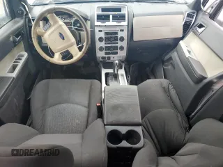 2010 Mercury Mariner with VIN 4M2CN8B7XAKJ30875, listed as a Copart auction lot 59964305 with 117,799 mi miles and Salvage title. Bid and sale history available at DreamBid. Image 8.