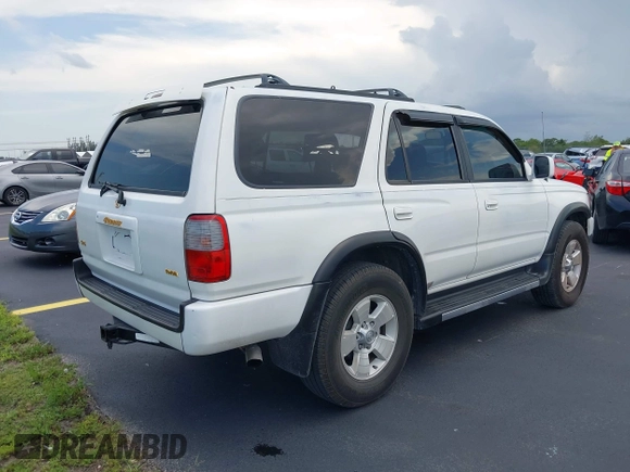 1998 Toyota 4Runner SR5 z VIN JT3GN86R5W0060650, wystawiony jako IAAI lot #42373192 z przebiegiem 264 886 mil mil oraz . Historia ofert i sprzedaży dostępna na DreamBid. Obrazek 4.